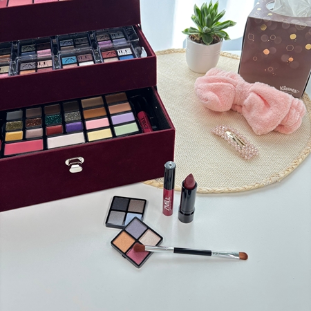 ZMILE COSMETICS Beauty Case Velvety coffret cosmétique Dark Berry