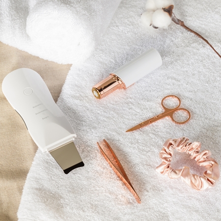 Zoë Ayla Lifting & Exfoliating Wand appareil de nettoyage pour le visage