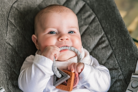 Zopa Silicone Teether Shape grickalica za bebe
