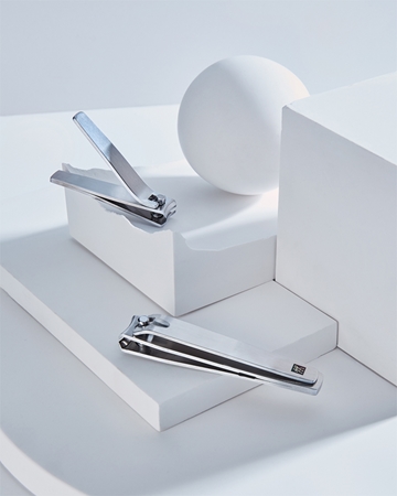 Zwilling Premium Matte πενσάκι για τα νύχια