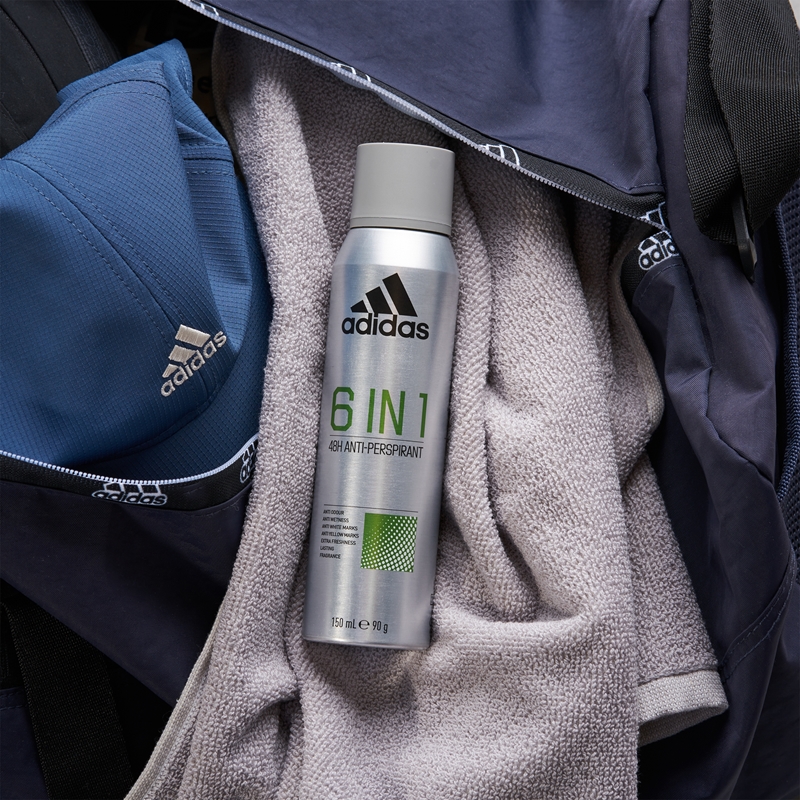 Adidas Cool & Dry 6 in 1 desodorante en spray para hombre | notino.es