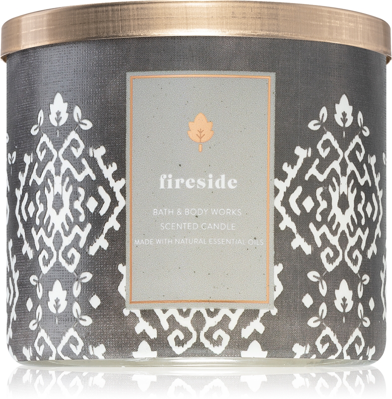 Bath & Body Works Fireside scented candle notino.co.uk