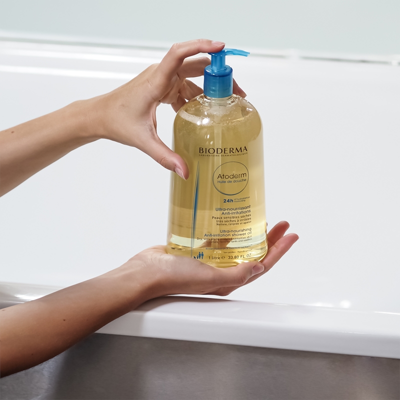 Bioderma Atoderm Shower Oil extra nourishing soothing shower oil for dry and irritated skin