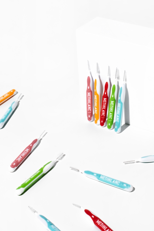 MEDIBLANC Interdental Pickbrush Mix Interdental Brush notino.ie