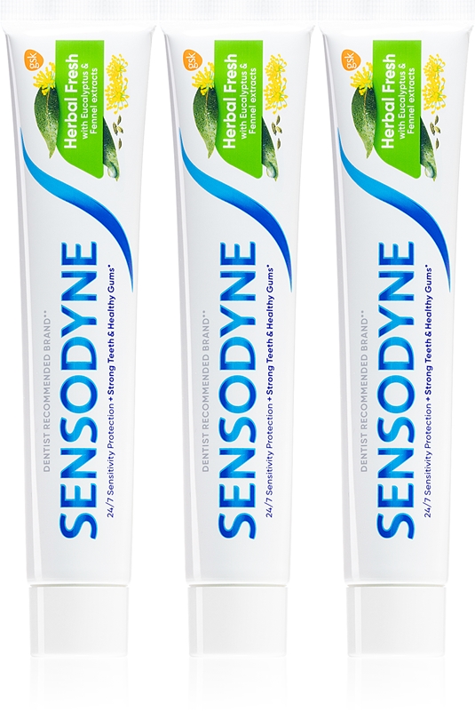 Sensodyne Herbal Fresh Trio Fluoride Toothpastes 3 pcs notino.ie