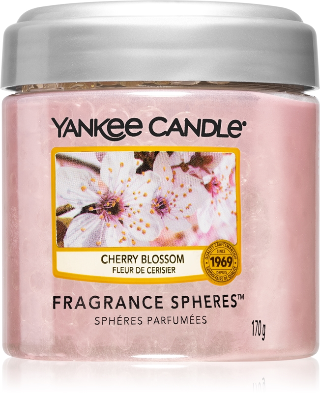 Yankee Candle Cherry Blossom fragranced pearles notino.ie