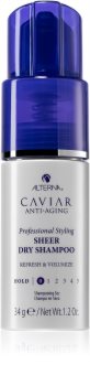 Alterna Caviar Anti-Aging shampoo secco per assorbire il sebo in eccesso e rinfrescare i capelli