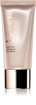 Avon Luxe Makeup Light Foundation with Brightening Effect for a Matte Look