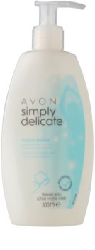 Avon Simply Delicate sprchový gel na intimní hygienu