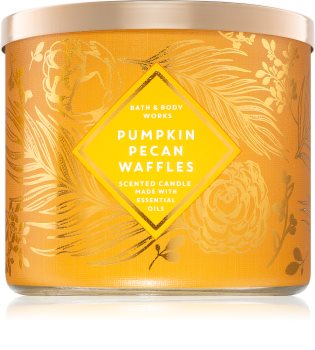 Bath & Body Works Pumpkin Pecan Waffles scented candle III