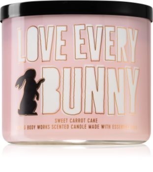 Bath & Body Works Sweet Carrot Cake ароматна свещ