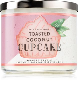 Bath & Body Works Toasted Coconut Cupcake lumânare parfumată