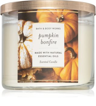 Bath & Body Works Pumpkin Bonfire vonná sviečka s esenciálnymi olejmi