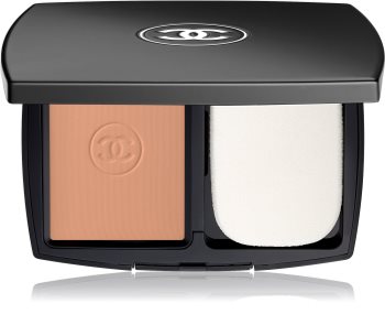 Chanel Le Teint Ultra Compact Mattifying Foundation SPF 15