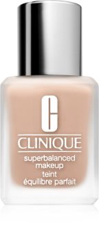 Clinique Superbalanced™ Makeup selymes make-up