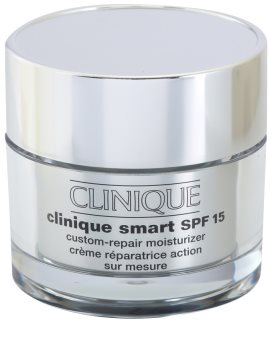 Clinique Clinique Smart dnevna vlažilna krema proti gubam za mastno kožo SPF 15