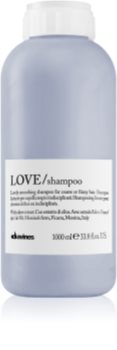 Davines Love Olive shampoo lisciante per capelli ribelli e crespi