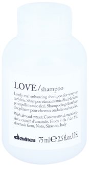 Davines Love Almond șampon pentru parul cret