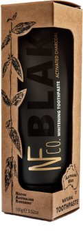 The Natural Family Co. BLAK Whitening Tandpasta met Actiefkool
