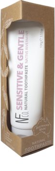 The Natural Family Co. Sensitive & Gentle přírodní zubní pasta