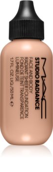 MAC Cosmetics Studio Radiance Face and Body Radiant Sheer Foundation lehký make-up na obličej a tělo