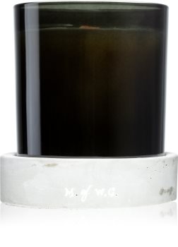Makers of Wax Goods Tobacco Leaf & Teak vela perfumada