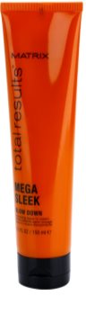 Matrix Total Results Mega Sleek creme suavizante para cabelos crespos e inflexíveis
