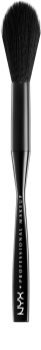 NYX Professional Makeup Pro Brush štětec na rozjasňovač