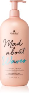Schwarzkopf Professional Mad About Waves хидратиращ шампоан за чуплива коса