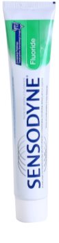 Sensodyne Fluoride Zahnpasta für empfindliche Zähne