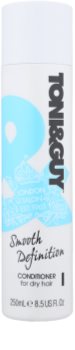 TONI&GUY Smooth Definition uhlazující kondicionér pro suché a nepoddajné vlasy