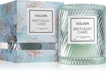 VOLUSPA Macaron Birthday Cake vonná sviečka I.