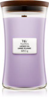 Woodwick Lavender Spa geurkaars met een houten lont