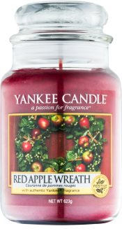 Yankee Candle Red Apple Wreath vonná svíčka