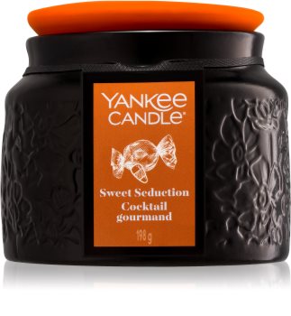 Yankee Candle Limited Edition Sweet Seduction dišeča sveča I.
