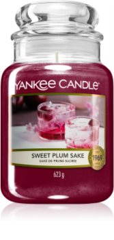 Yankee Candle Sweet Plum Sake vonná sviečka