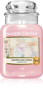 Yankee Candle Snowflake Kisses vonná sviečka