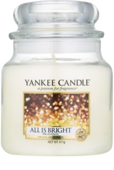 Yankee Candle All is Bright ароматна свещ Classic средна