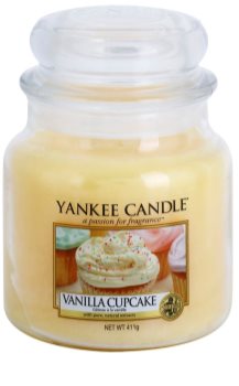 Yankee Candle Vanilla Cupcake scented candle Classic Medium