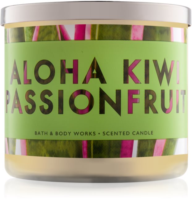 Bath & Body Works Aloha Kiwi Passionfruit scented candle II. notino.fi