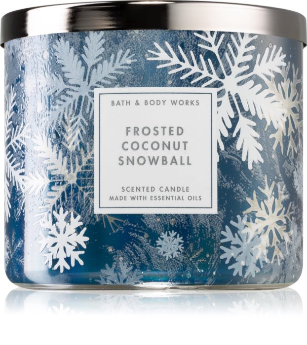 Bath & Body Works Frosted Coconut Snowball scented candle notino.co.uk