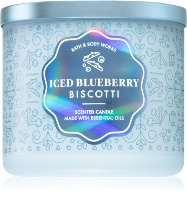 Bath & Body Works Iced Blueberry Biscotti scented candle notino.ie