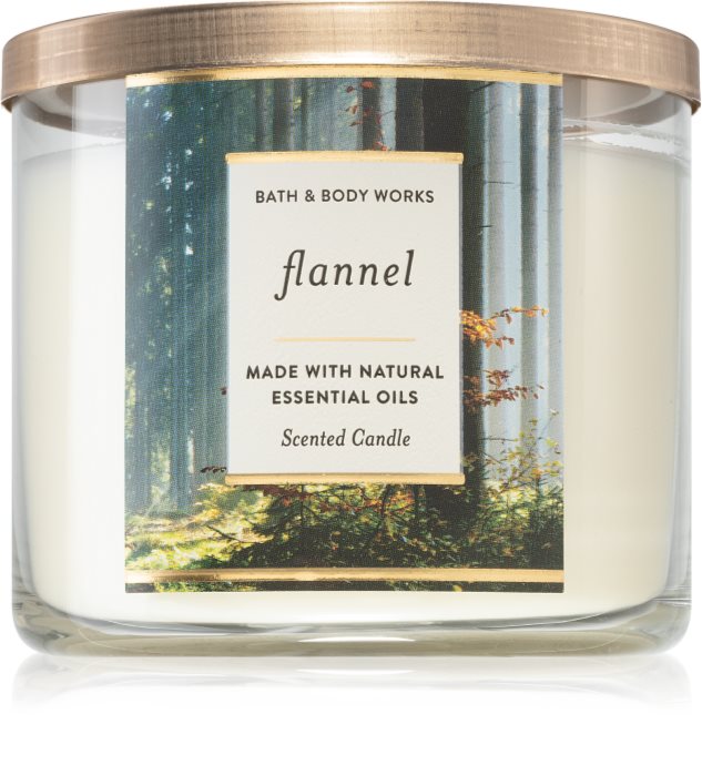 Bath & Body Works Flannel scented candle With Essential Oils notino.co.uk