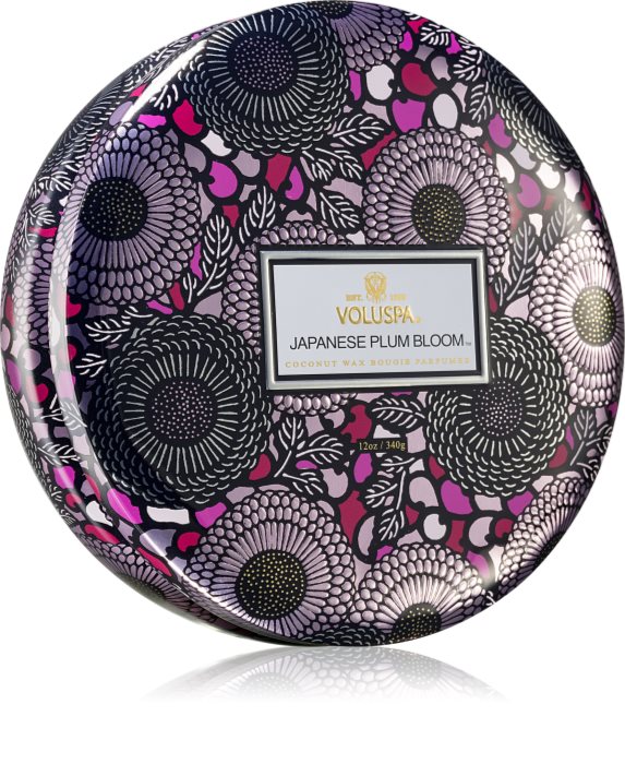 VOLUSPA Japonica Japanese Plum Bloom scented candle in tin notino.ie