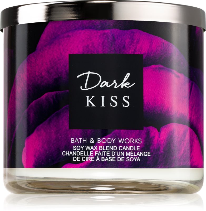 Bath & Body Works Dark Kiss lumânare parfumată 411 g