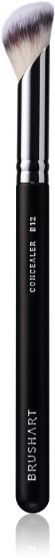 BrushArt Professional B12 Angled concealer brush pensula pentru corector B12 1 buc