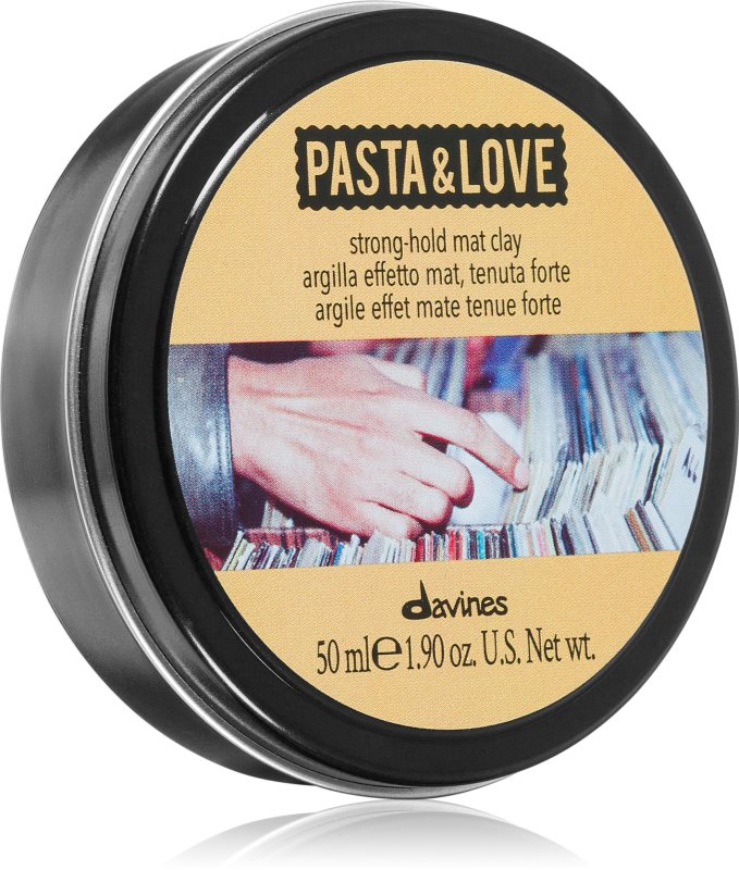 Davines Pasta & Love Strong-Hold Mat Clay gel pentru aranjarea parului mat 50 ml