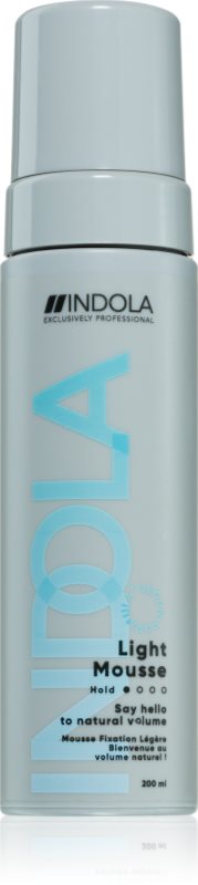 Indola Light Mousse spumă de păr pentru o fixare naturala 200 ml