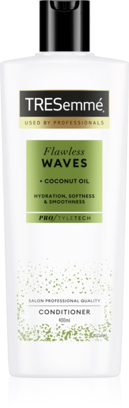 TRESemmé Flawless Waves balsam hidratant pentru par ondulat si cret 400 ml