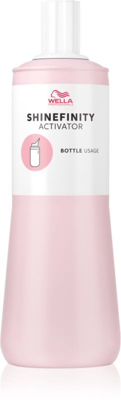 Wella Professionals Shinefinity Activator revelator de culoare pentru parul blond cu suvite